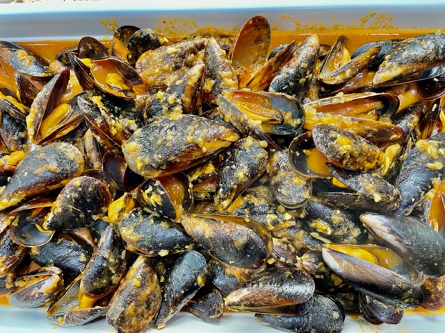 Mussels in marinara